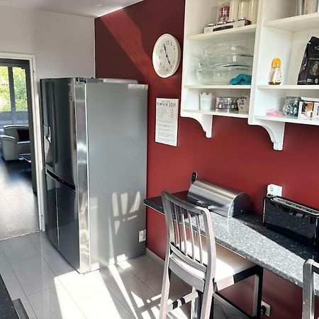Appartement Confort Avec Balcon - Champigny المظهر الخارجي الصورة